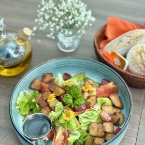 Chicken & Apple Salad